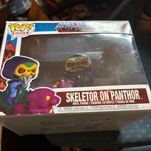 Funko Pop! Skeletor on Panthor - Purple and Green